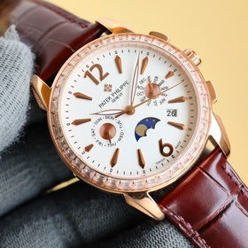Patek Philippe впечатляет своим появлением. Диаметр циферблата 42