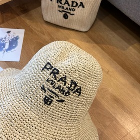 PRADA 2025 летняя складная шляпа, полностью связанная крючком, об
