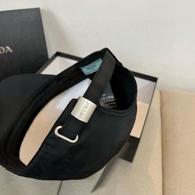 PRADA Новая классическая бейсболка. Версия для покупки через поср