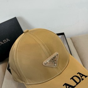 PRADA Новая классическая бейсболка. Версия для покупки через поср