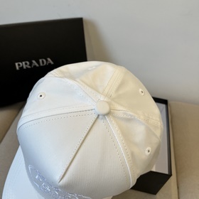 PRADA Новая классическая бейсболка. Версия для покупки через поср