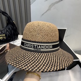 PRADA Пальто, шляпа в стиле знатной дамы, изготовлена из высокока