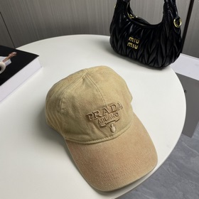 Рыбацкая кепка Prada с вышитыми буквами Оригинальный дизайн, прив