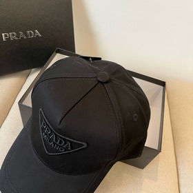 PRADA Новая классическая бейсболка. Версия для покупки через поср