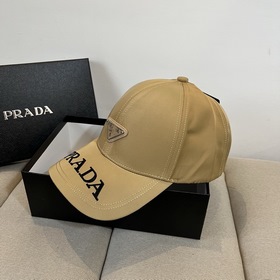 PRADA 2025 ранневесенняя модель бейсболки с жестким козырьком и т
