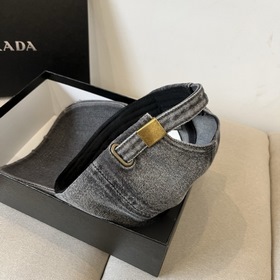 PRADA Новая классическая бейсболка. Версия для покупки через поср