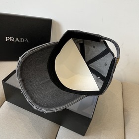 PRADA Новая классическая бейсболка. Версия для покупки через поср