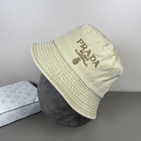PRADA Новая классическая бейсболка. Версия для покупки через поср