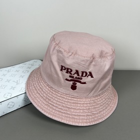 PRADA Новая классическая бейсболка. Версия для покупки через поср