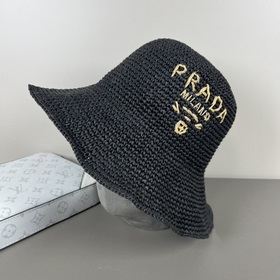 Новая классическая версия PRADA! Модный тренд, высокое качество и