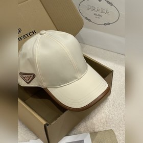 Prada/Прада Новая бейсболка Сбоку находится фирменный металлическ