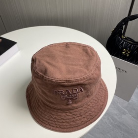 Рыбацкая кепка Prada с вышитыми буквами Оригинальный дизайн, прив