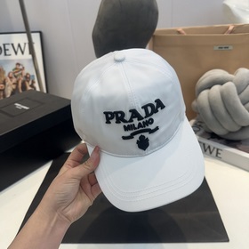 Prada 2025 ранневесенняя модель брендовой бейсболки, классическая