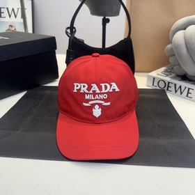 Prada 2025 ранневесенняя модель брендовой бейсболки, классическая