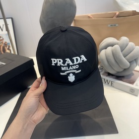 Prada 2025 ранневесенняя модель брендовой бейсболки, классическая