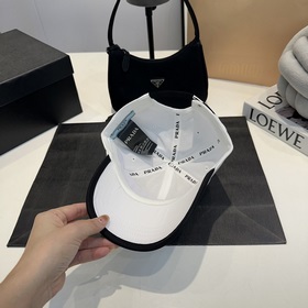 PRADA Новая классическая бейсболка. Версия для покупки через поср