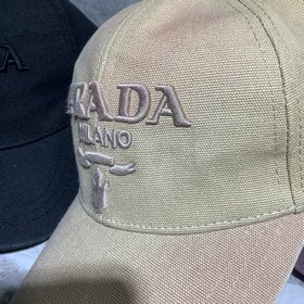 Пrada бейсболка
