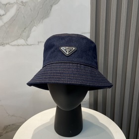 Prada высококачественная джинсовая кепка-рыбачка с треугольным ко