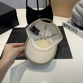 PRADA Новая классическая бейсболка. Версия для покупки через поср