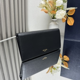 【Высококачественный оригинал】 Новый кожаный бумажник PRADA. Класс
