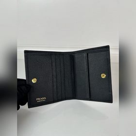 Дамский кожаный кошелек P-house, модель 1M0204, изготовлен из кож