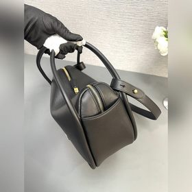 Новейшая сумка для боулинга 1BA451 уже в наличии. Эта сумка Lindy