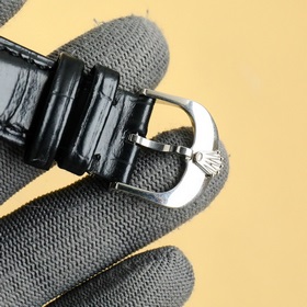 ROLEX Rolex. Этот мужской часы, подчеркивающий джентльменский сти