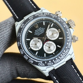 Новинка Rolex ROLEX - серия Cosmograph Daytona с карбоновым корпу