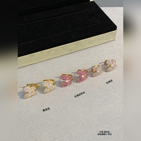 V-образное покрытие из желтого золота VCA/Van Cleef & Arpels 