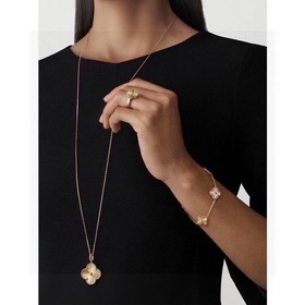 VCA Van Cleef & Arpels Vintage Alhambra кольцо из желтого зол