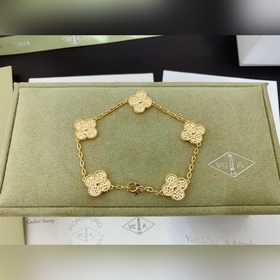 Классический браслет Van Cleef & Arpels с пятиконечным клевер