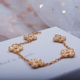 Классический браслет Van Cleef & Arpels с пятиконечным клевер
