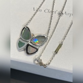 VCA Van Cleef & Arpels Белый жемчуг Большой бабочка Ожерелье 
