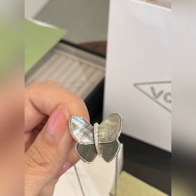 VCA Van Cleef & Arpels Белый жемчуг Большой бабочка Ожерелье 