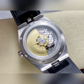 GR Vacheron Constantin Overseas True Moon Phase Reverse Jump Муль