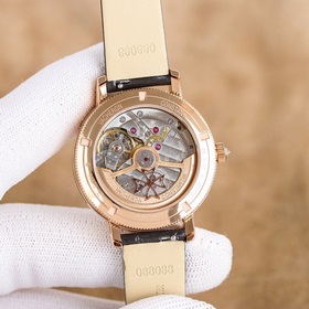 Часы Vacheron Constantin Traditionnelle с лунными фазамимеют диам