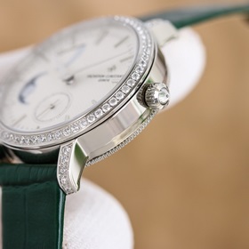 Часы Vacheron Constantin Traditionnelle с лунными фазами в корпус