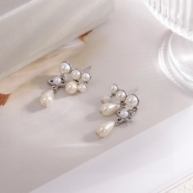 Vivienne Westwood Вивьен Вествуд Серьги Saturn Pearl, элегантный 