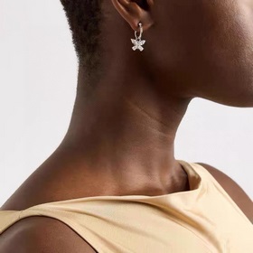 Vivienne Westwood Вивьен Вествуд Серьги Saturn Элегантный изыскан