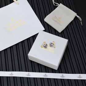 Популярные Vivienne Saturn от Vivienne Westwood — милые двухцветн