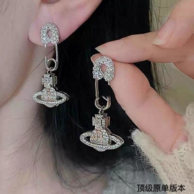 Сережки с бриллиантами от Vivienne Закрытые глаза, точное попадан