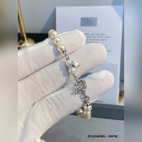 Си Тайхоу очень популярна и действительно очень красива. Многие а