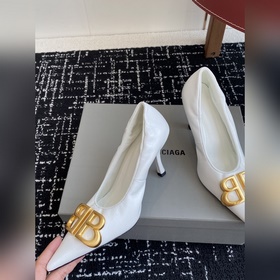 Покупка по доверенности  Balenciaga 25s весна-лето, новая модель