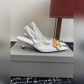 Покупка по доверенности  Balenciaga 25s весна-лето, новая модель