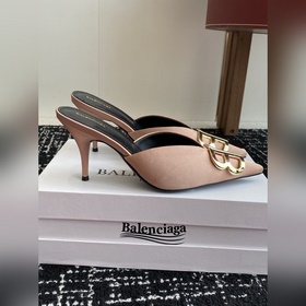 Покупка по доверенности  Balenciaga 25s весна-лето, новая модель