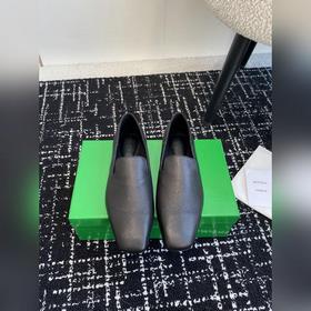 Уровень покупки Bottega Veneta (BV) является одним из самых успе