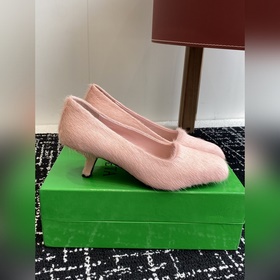 Покупка по доверенности  Bottega Veneta 25ss Новая модель BV из 