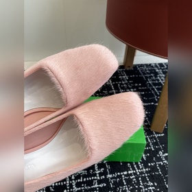 Покупка по доверенности  Bottega Veneta 25ss Новая модель BV из 