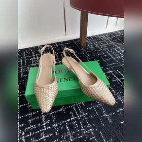 Услуги покупке товаров Bottega Venet Летние новые сандалии с пле