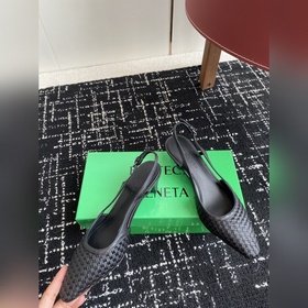 Услуги покупке товаров Bottega Venet Летние новые сандалии с пле